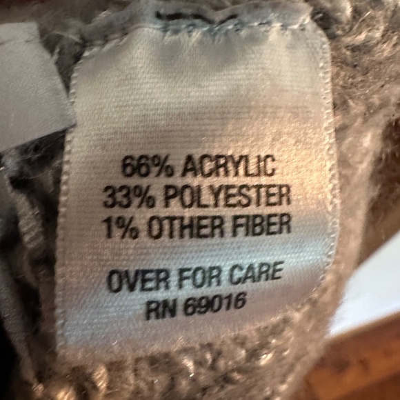 Relativity Gray/Silver Button Down Cardigan Sweater.  Size XL. - Picture 4 of 6